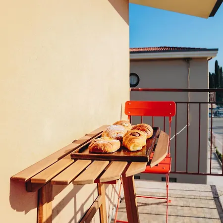 Sg Family - Casa Di Tulu' Διαμέρισμα Πεσκιέρα ντελ Γκάρντα